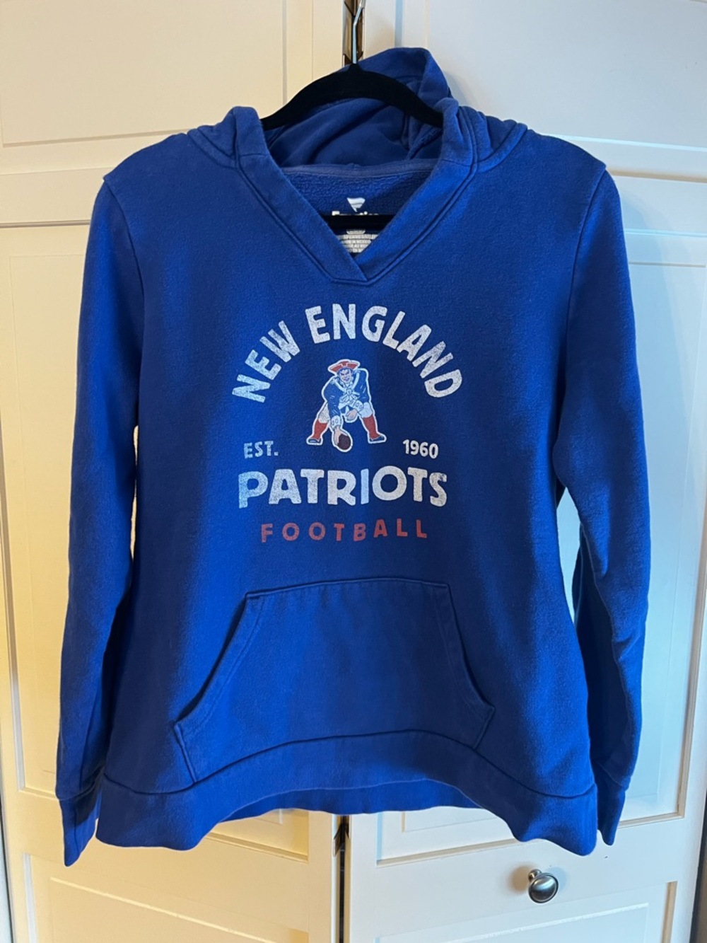 Fanatics Women’s New England Patriots Retro Throwback Sweatshirt Blue Hoodie Pat